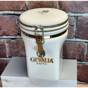 Gevalia Kaffe Coffee Canister King Of Sweden White & Gold 40oz 7.5" Tall Taiwan